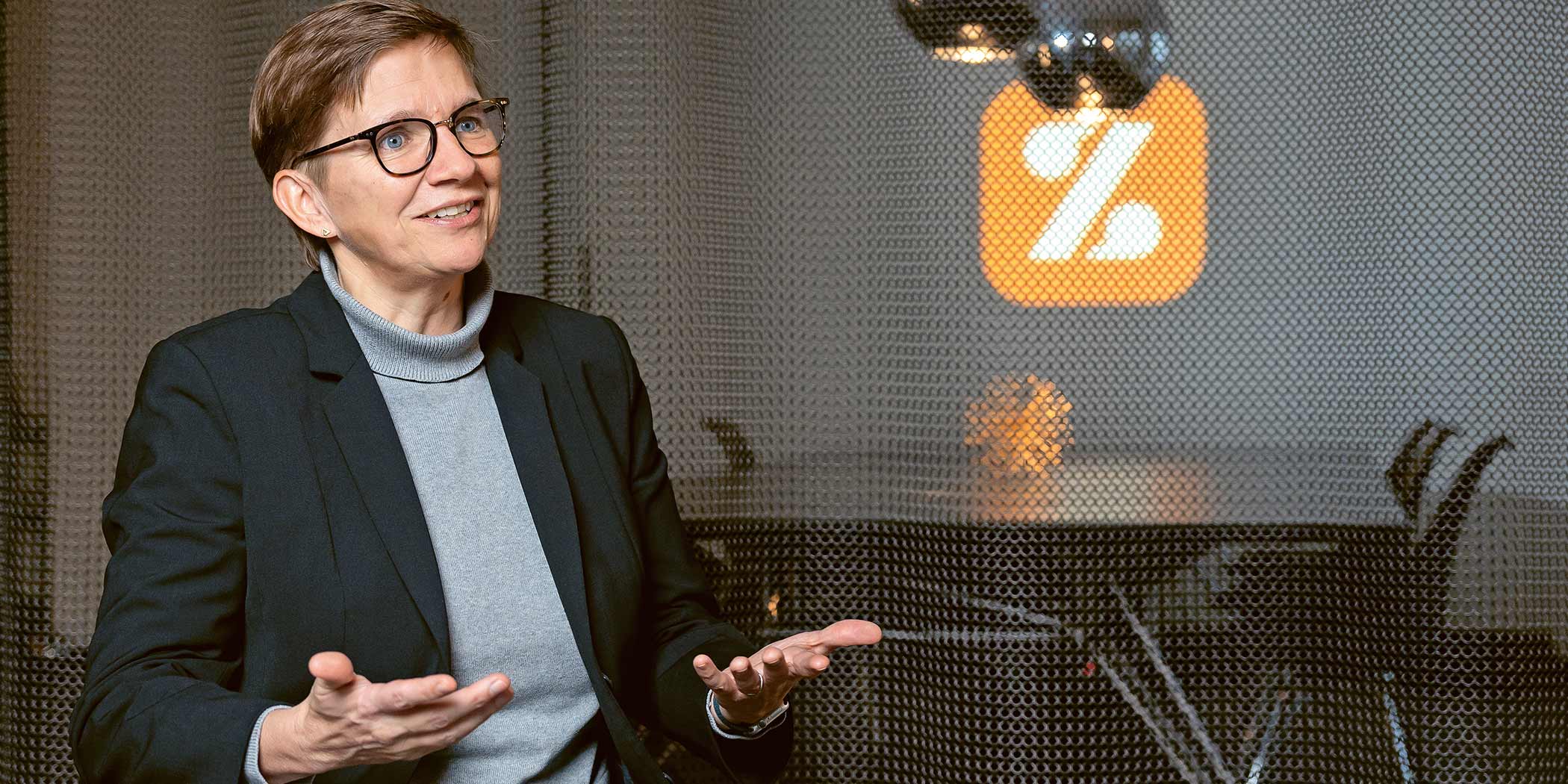 «Die Grenzen sind nicht geografischer oder technologischer Natur, sondern werden von Ressourcen, Talents, Compliance und Governance gesetzt», sagt HBL-Solutions-Chefin Manuela Spillmann.