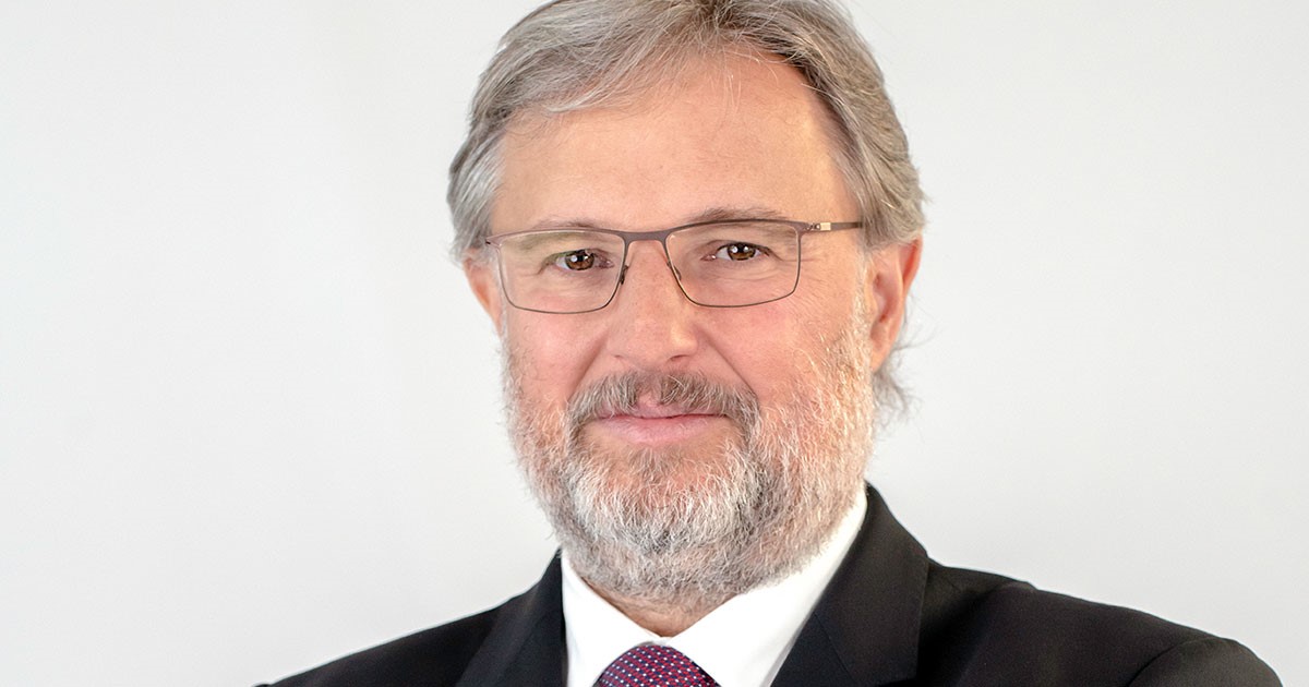 Reto Huenerwadel.jpg