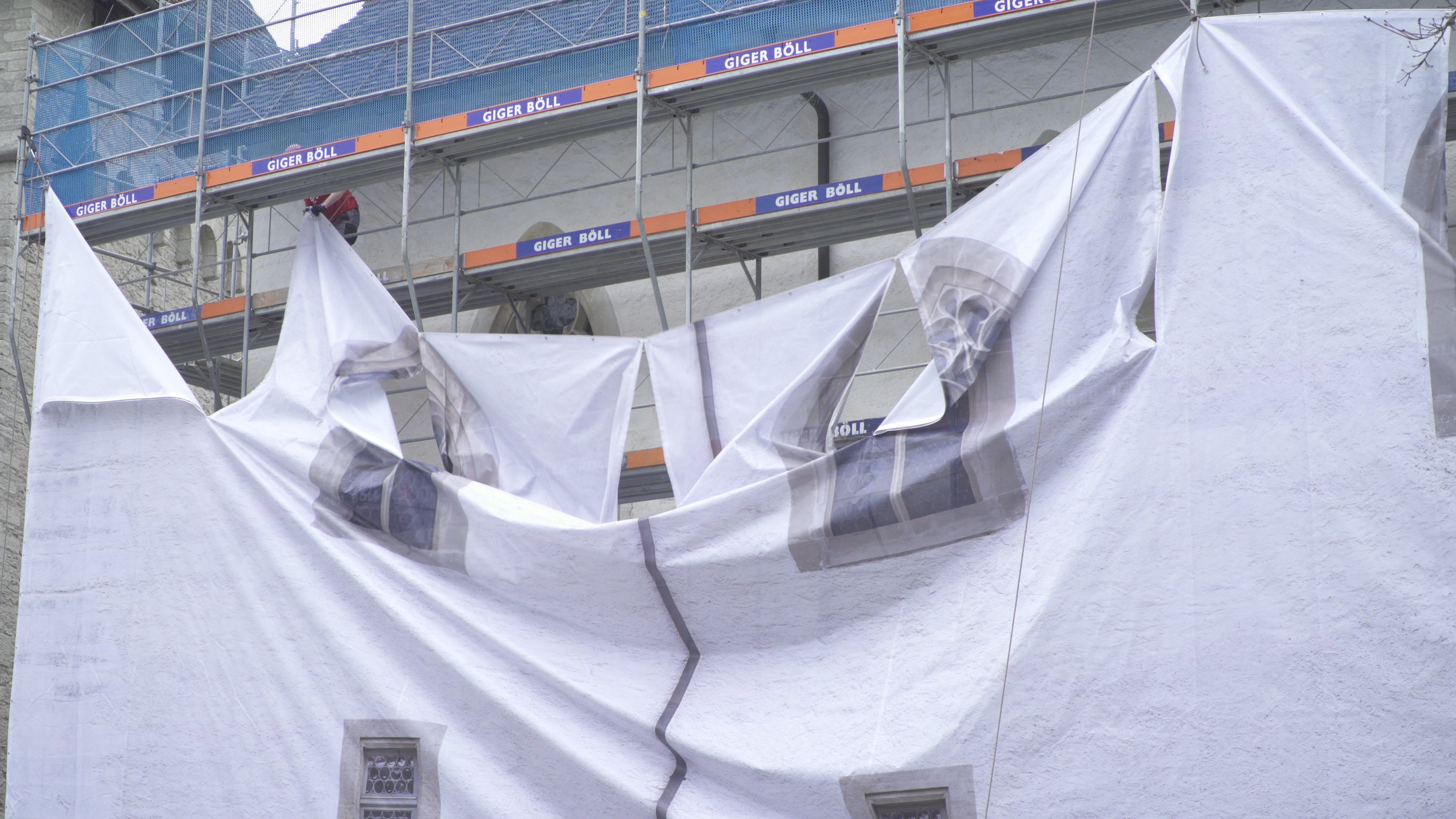 Ritterhaus Verkleidung Montage.jpg