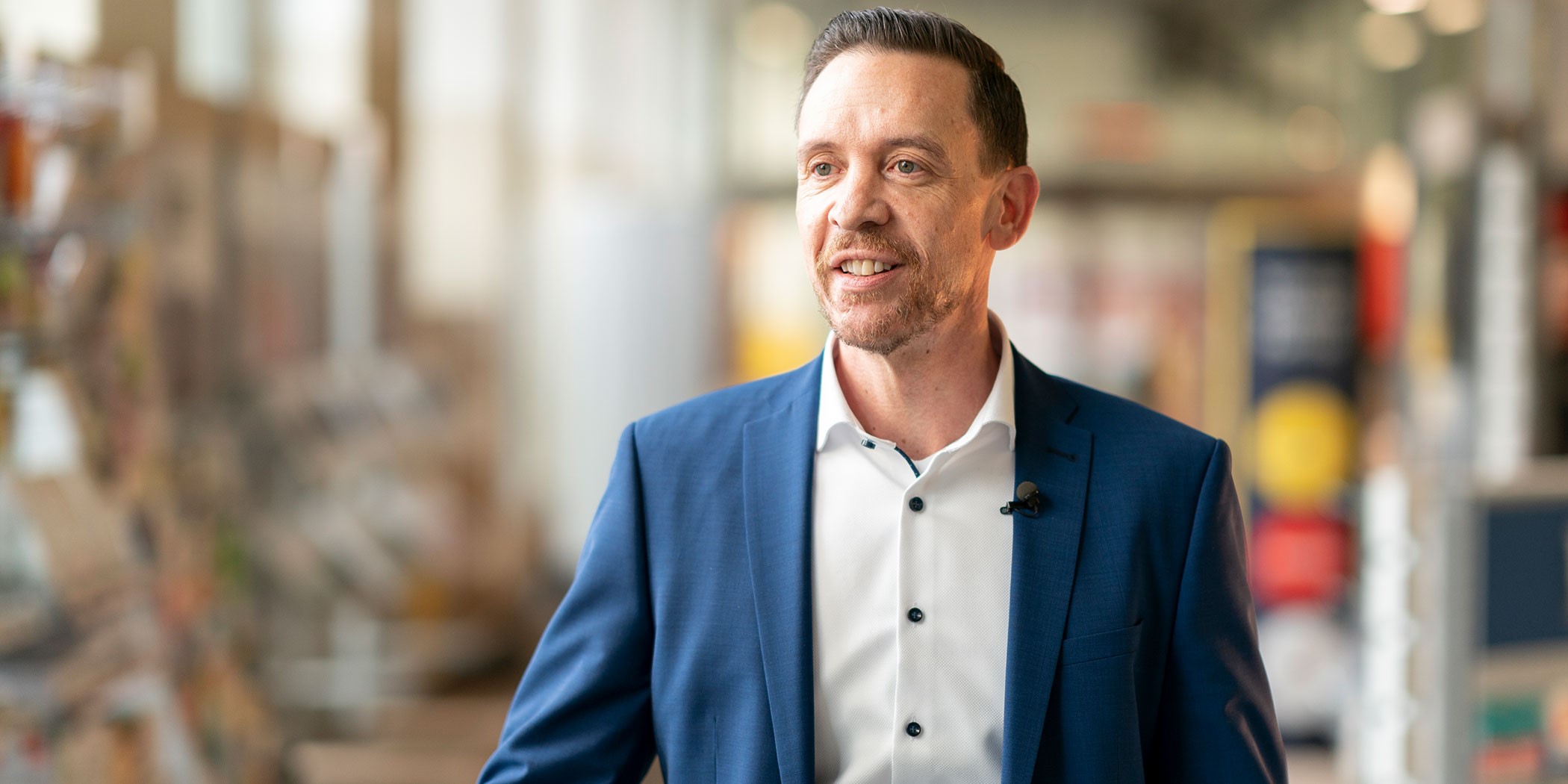 Roger Brechbühler is Director of Private and Corporate Clients and a member of the Executive Board of Hypothekarbank Lenzburg AG.